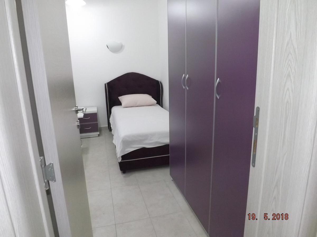 Raj Apartamento Kotor Exterior foto