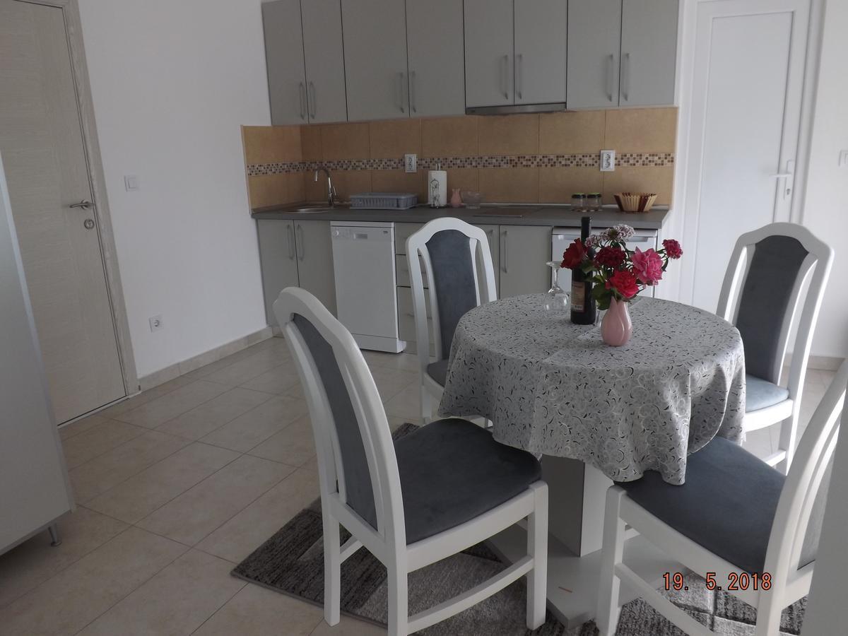 Raj Apartamento Kotor Exterior foto